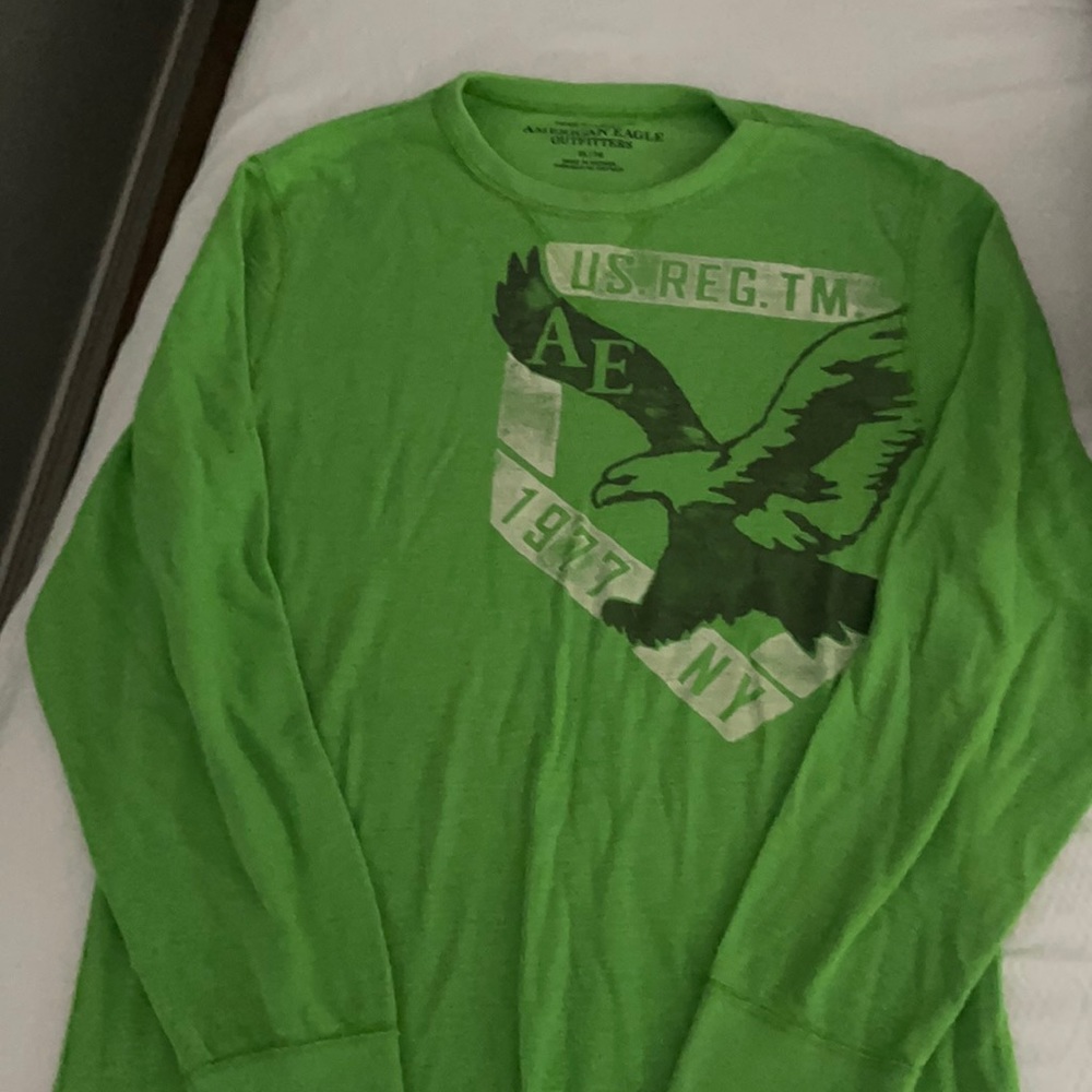 American eagle long sleeve T-shirt